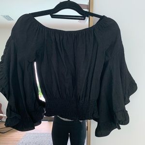Black crop top off the shoulder with sleeves- SM
